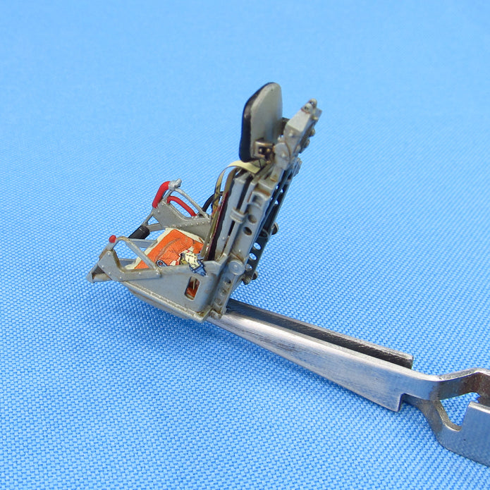 Ejection Seat KK-1 for MiG-15, L-29 and early MiG-17, Seats + 3D Decals 2 pcs Scale 1:32 Metallic Details MDR3229 - For Aircraft Models Kits