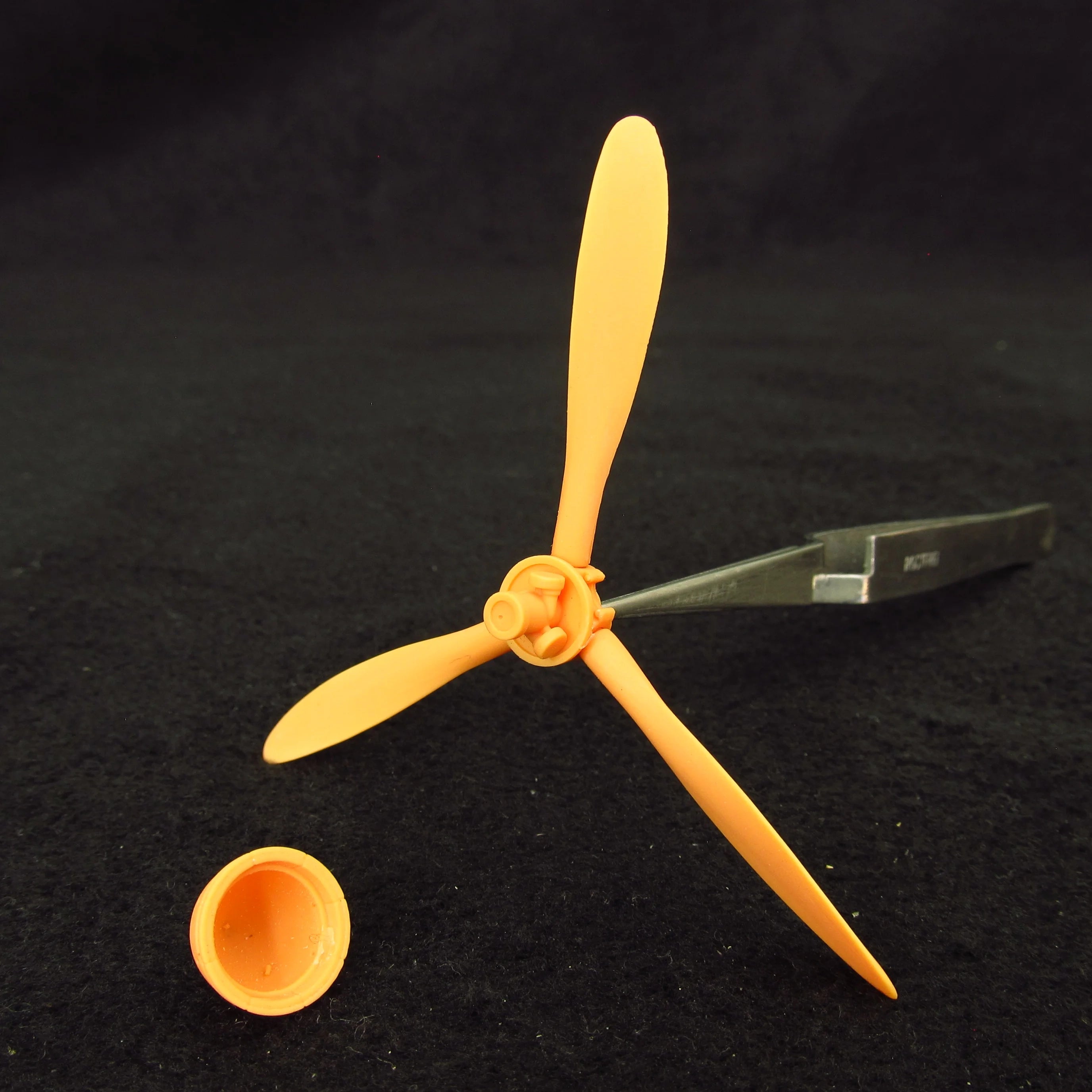 Fiat CR,42 Falco, Detailing sets Propeller set (3D-Printed) Scale 1:32 (Recommended for kit: ICM) Metallic Details MDR3238 - For Model Kits Aircraft