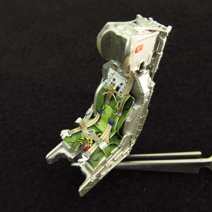 Harrier GR,3, GR,7, GR,9 Ejection Seats + 3D Decals 2 pcs Scale 1:32 Metallic Details MDR3255 - For Aircraft Model Kits