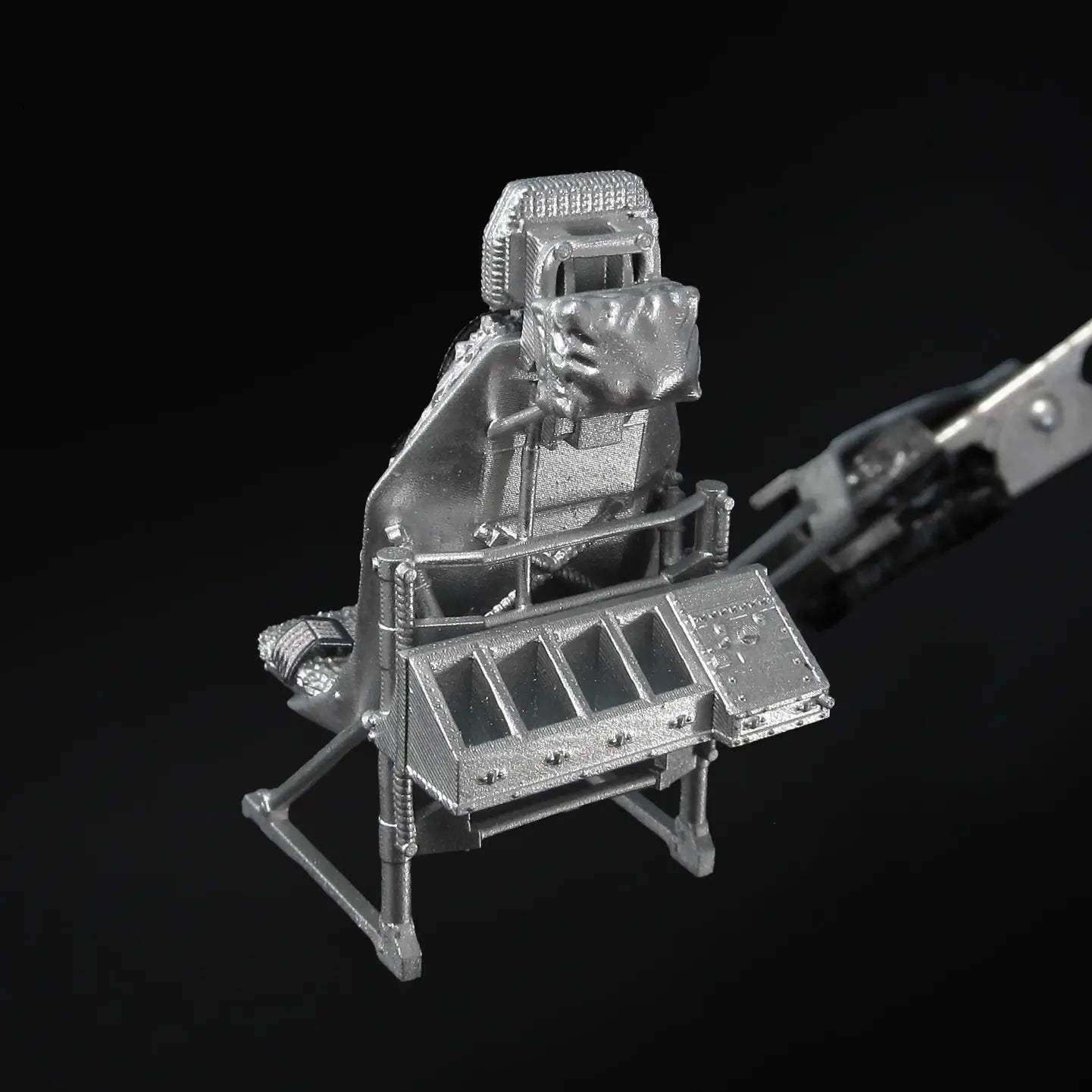 Pilot seats for UH-60, SH-60, MH-60 early Scale 1:32 Metallic Details MDR3259