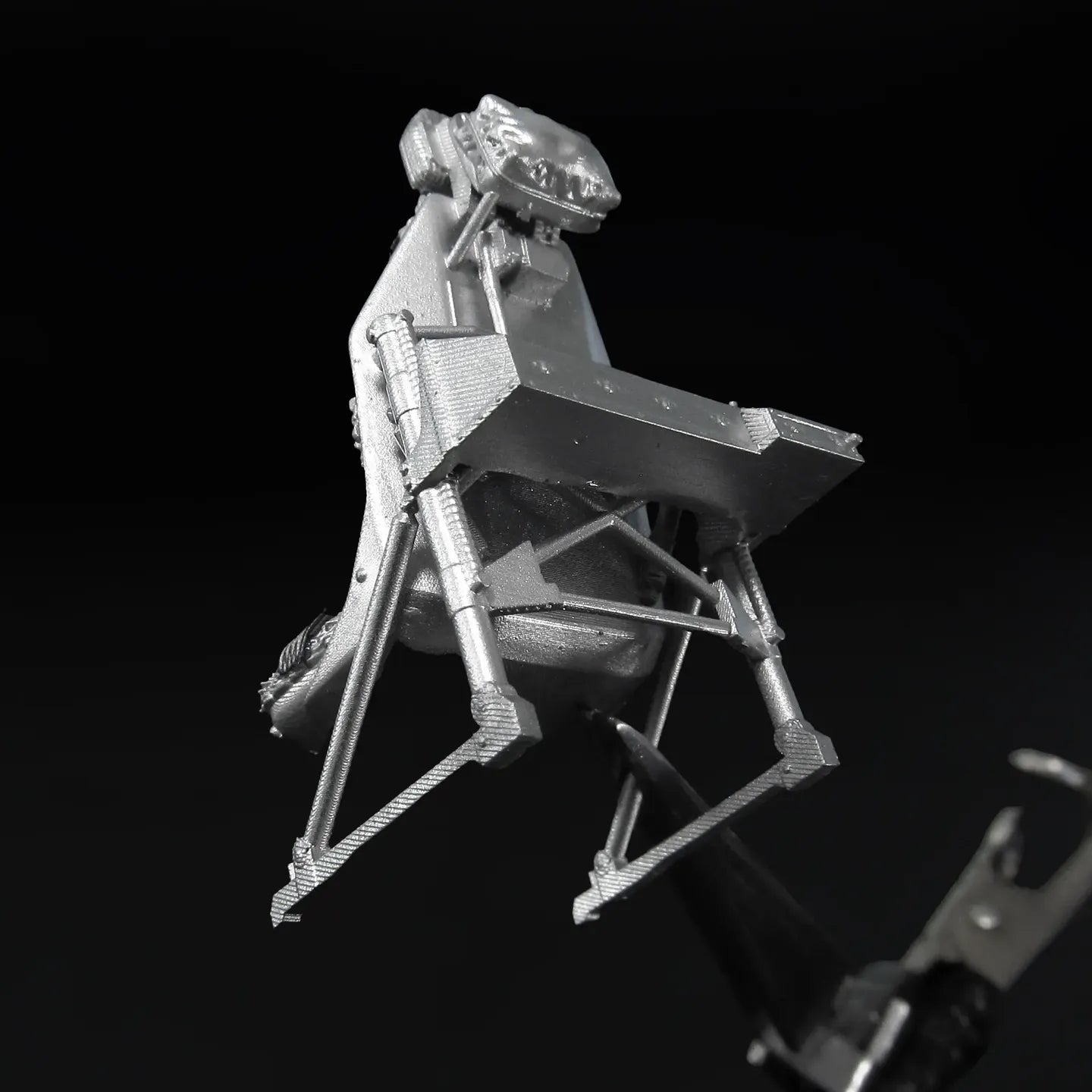 Pilot seats for UH-60, SH-60, MH-60 early Scale 1:32 Metallic Details MDR3259