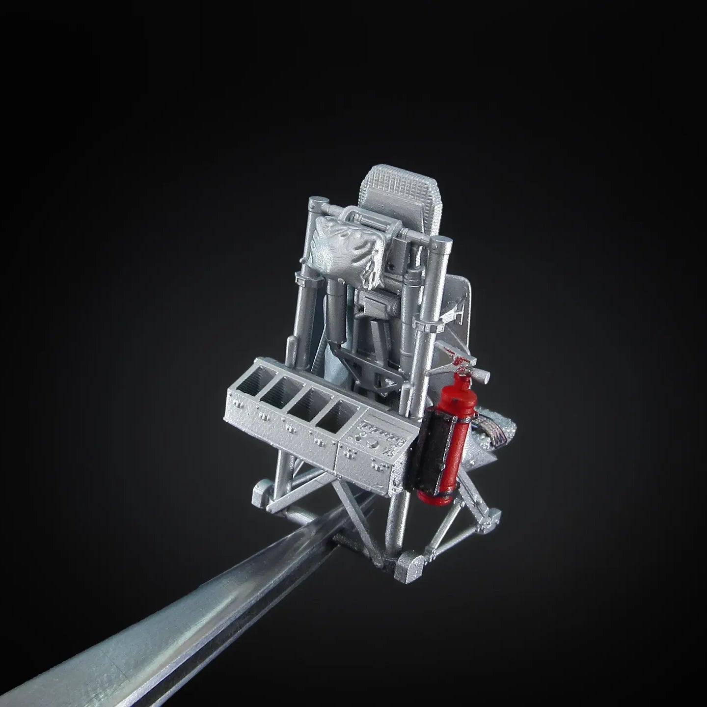 Pilot seats for Sikorsky UH-60, SH-60, MH-60 late Scale 1:35 Metallic Details MDR3528