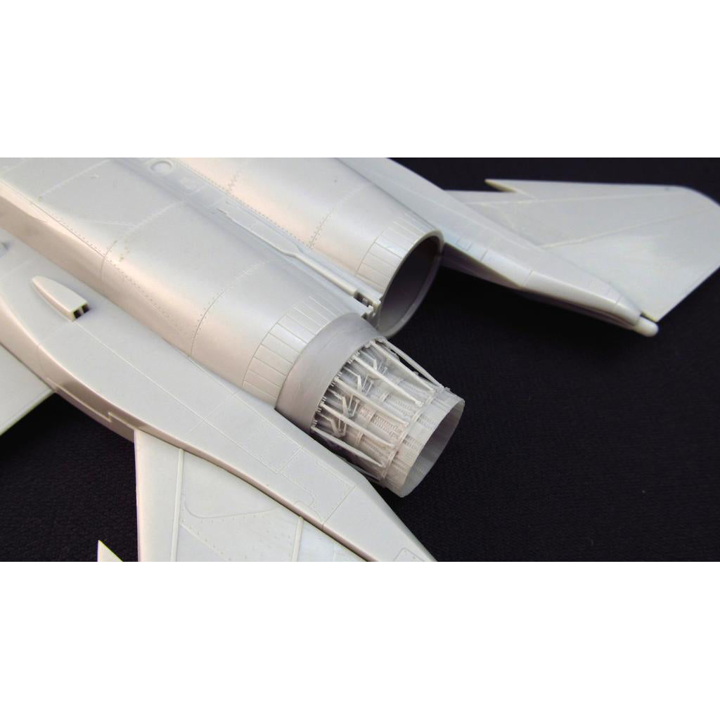 McDonnell F-15 E Strike Eagle, Detailing set Jet Nozzles (Resin) Scale 1:48 (Recommended for kit: Revell) Metallic Details MDR4811 - For Aircraft Model Kits