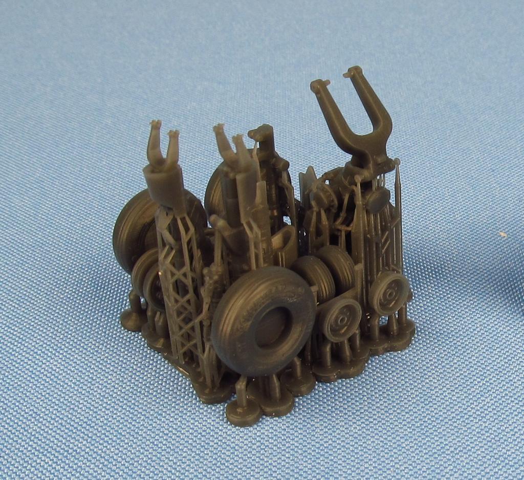 Harrier GR1/GR3, Landing Gears with Wheels (for Kinetic) Scale 1:48 Metallic Details MDR48124