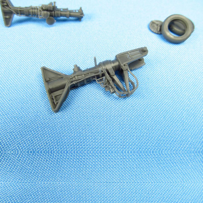 Lockheed SR-71 Blackbird, Landing Gears, Wheel Bays, Wheels (for Revell) Scale 1:48 Metallic Details MDR48138