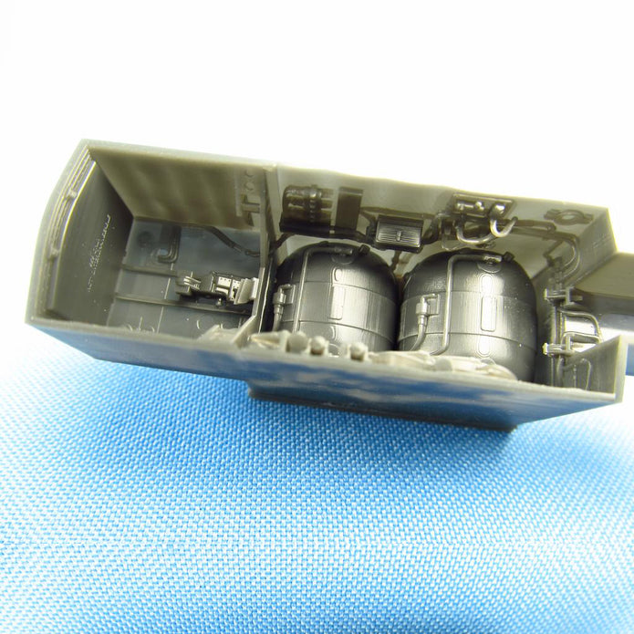 Lockheed SR-71 Blackbird, Landing Gears, Wheel Bays, Wheels (for Revell) Scale 1:48 Metallic Details MDR48138