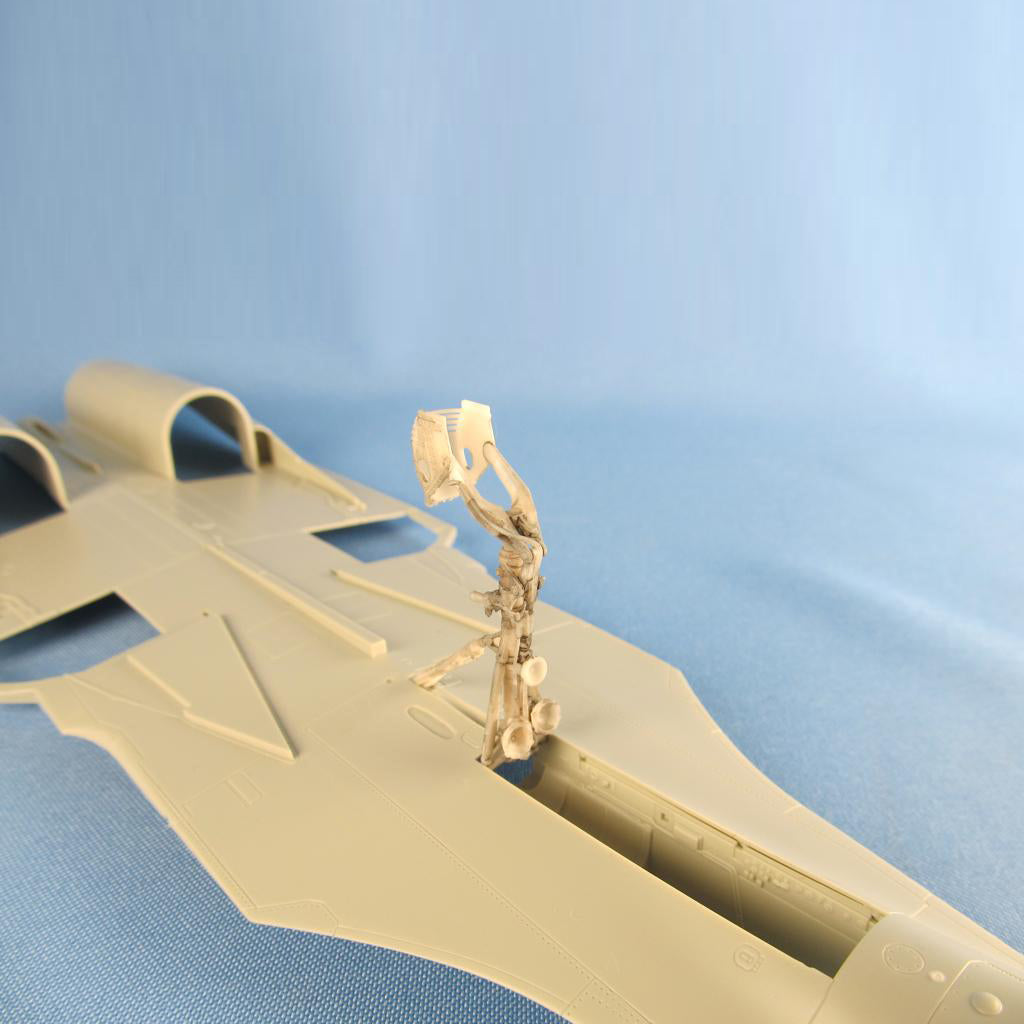 Sukhoi Su-27, Landing Gears (for Kitty Hawk) Scale 1:48 Metallic Details MDR48143