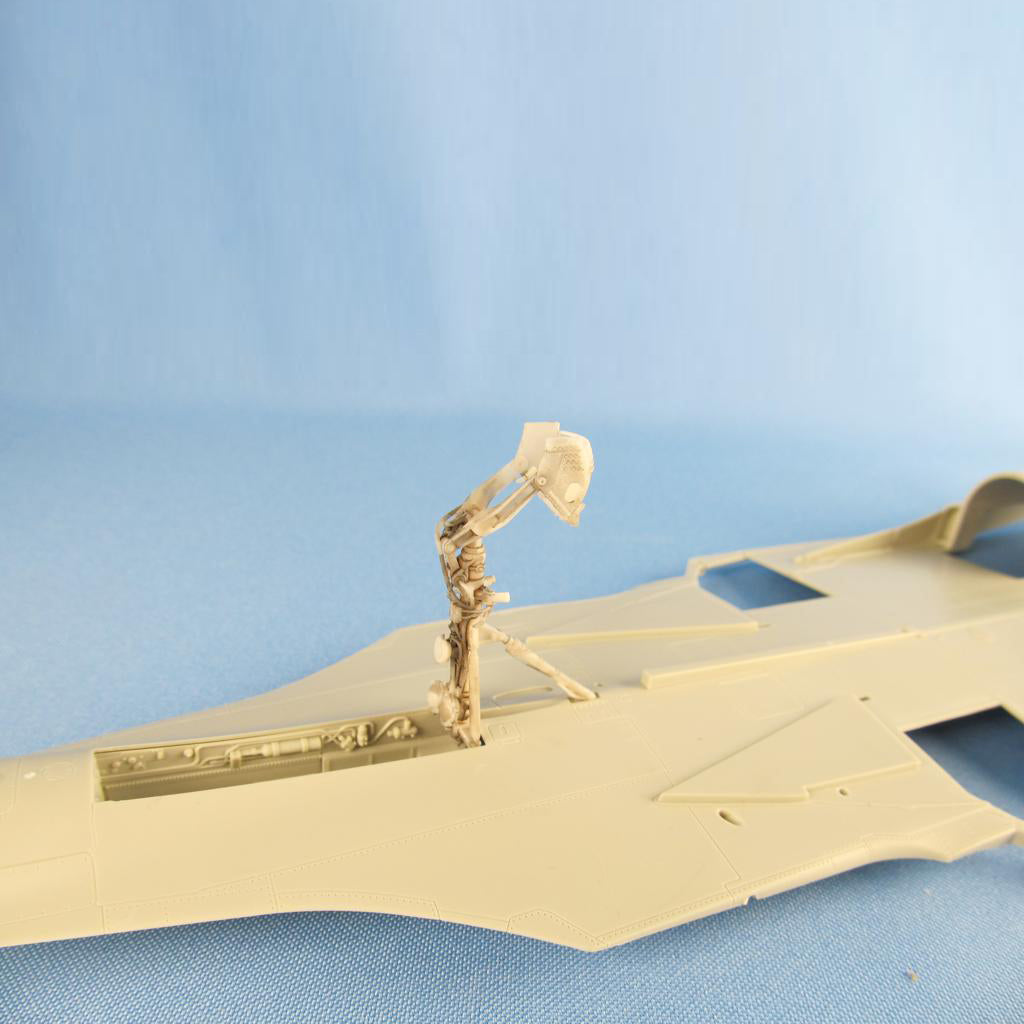 Sukhoi Su-27, Landing Gears (for Kitty Hawk) Scale 1:48 Metallic Details MDR48143