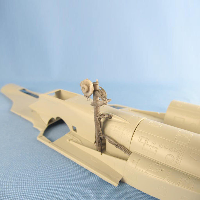 Sukhoi Su-27, Landing Gears (for Kitty Hawk) Scale 1:48 Metallic Details MDR48143