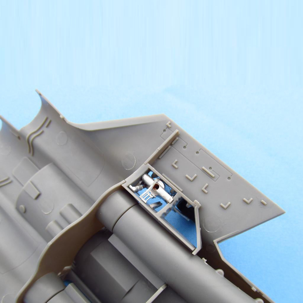 Blackburn Buccaneer, Landing Gears, Wheels (for Airfix) Scale 1:48 Metallic Details MDR48194