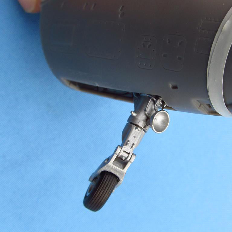 Blackburn Buccaneer, Landing Gears, Wheels (for Airfix) Scale 1:48 Metallic Details MDR48194