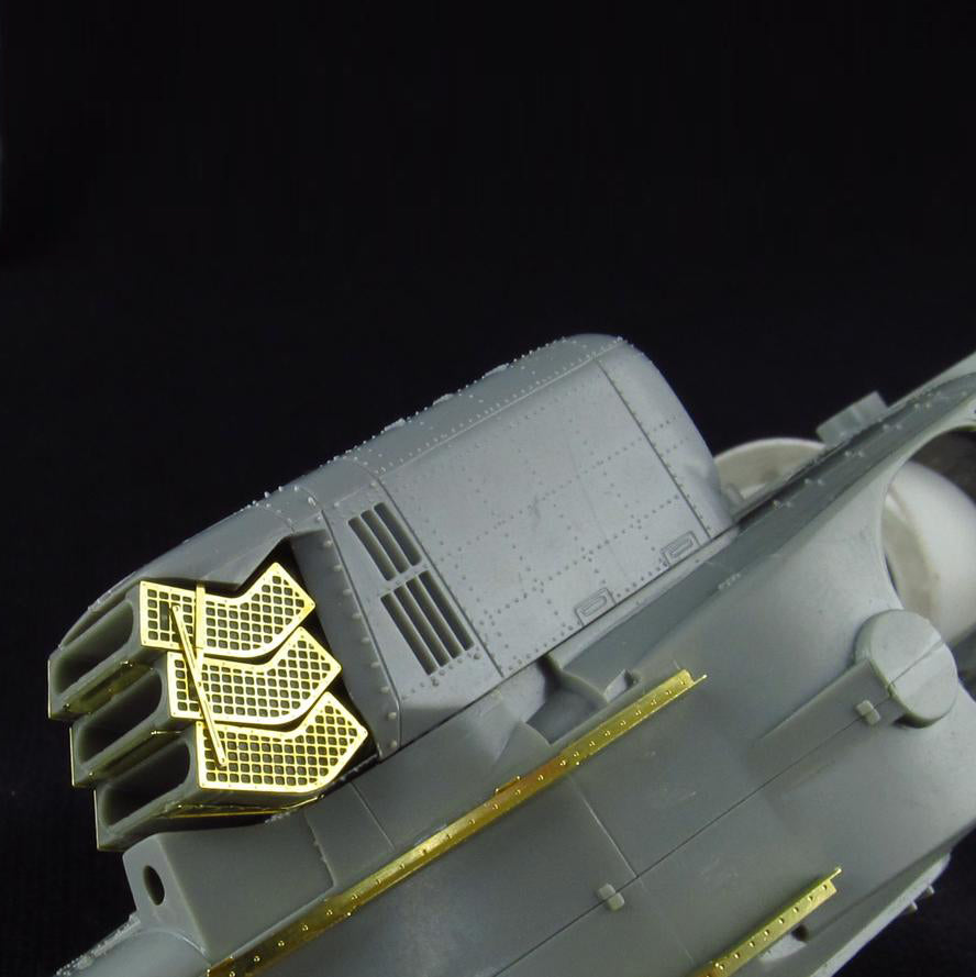 AH-64 Apache helicopter model, Longbow Exhaust Pipes Scale 1:48 Metallic Details MDR4819