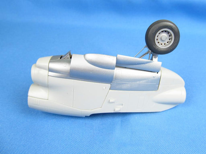 E-2C Hawkeye, Exterior Details, Landing Gears, Wheels (for Italeri, Kinetic) Scale 1:48 Metallic Details MDR48225