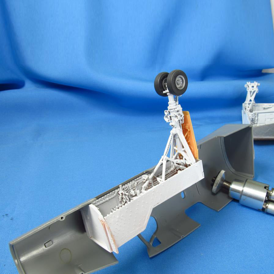 B-1B Lancer, Landing Gears, Wheel Bays, Wheels (for Revell) Scale 1:48 Metallic Details MDR48227