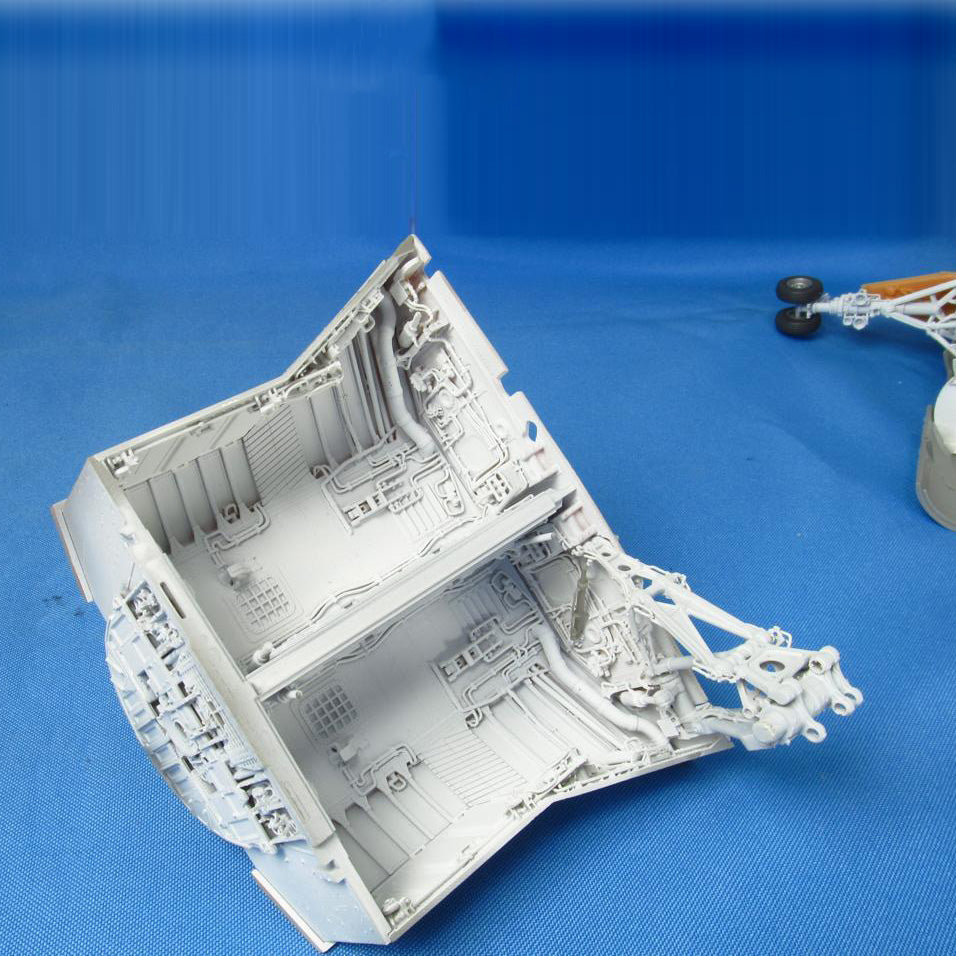 B-1B Lancer, Landing Gears, Wheel Bays, Wheels (for Revell) Scale 1:48 Metallic Details MDR48227