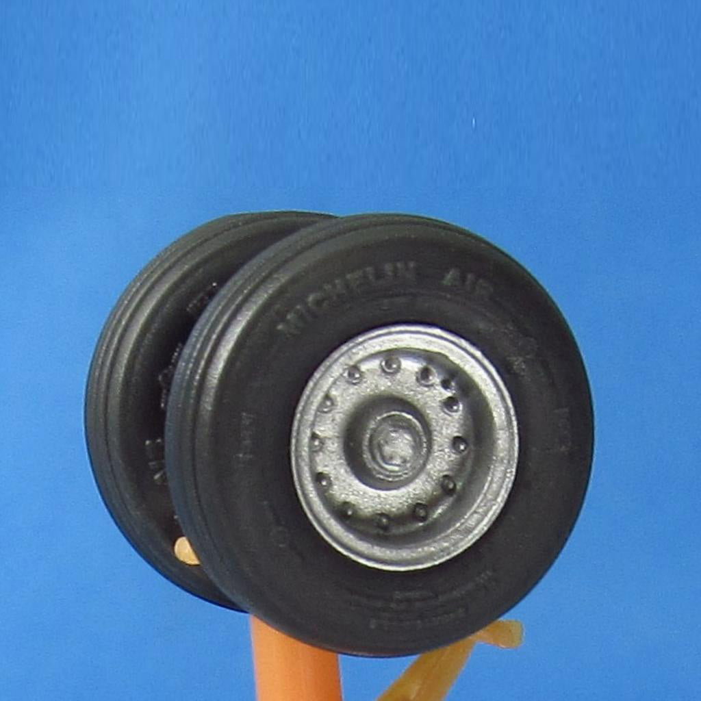 Rockwell B-1 Lancer, Wheels (for Revell) Scale 1:48 Metallic Details MDR48228