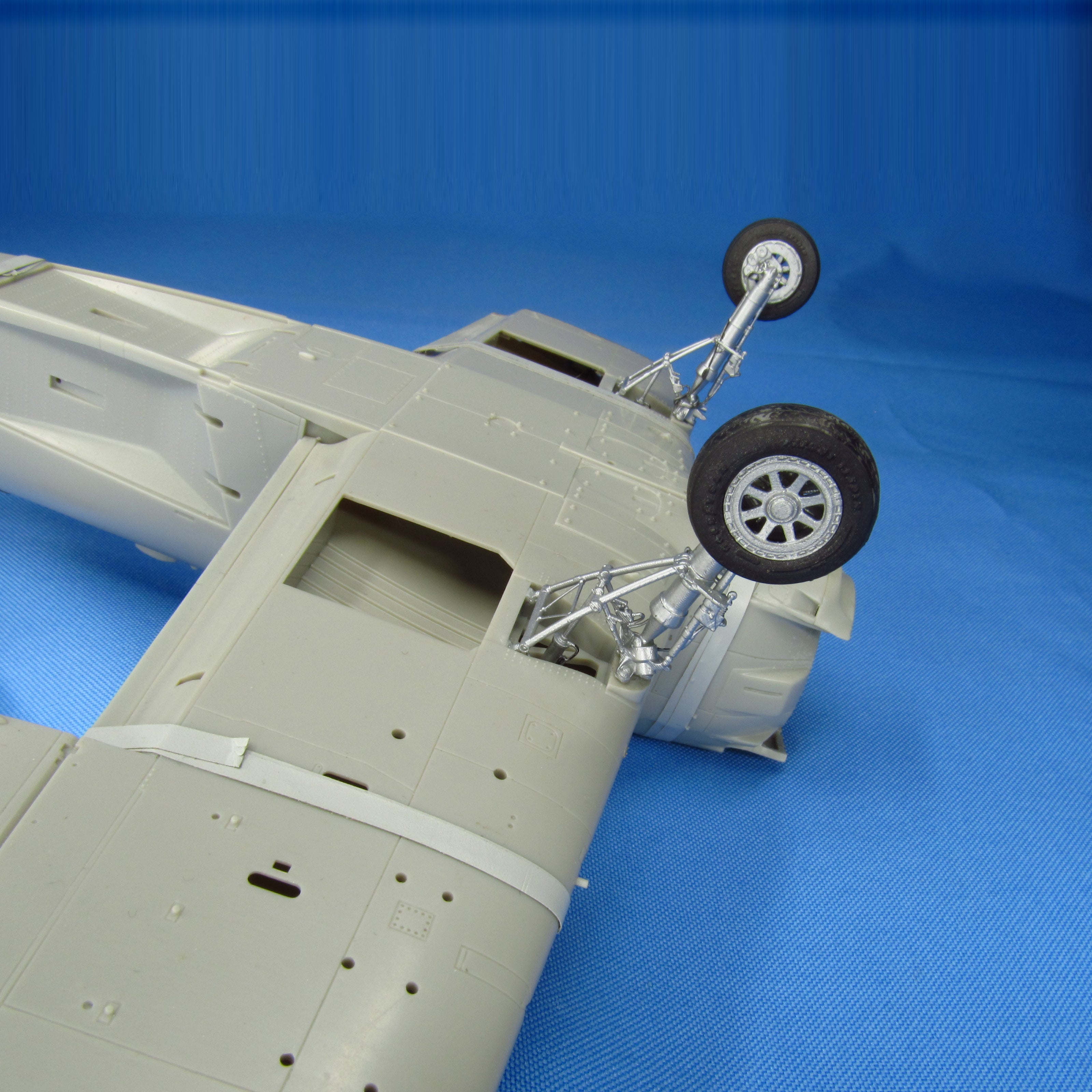 A-1 Skyraider, Landing Gears, Wheels (for Tamiya) Scale 1:48 Metallic Details MDR48229