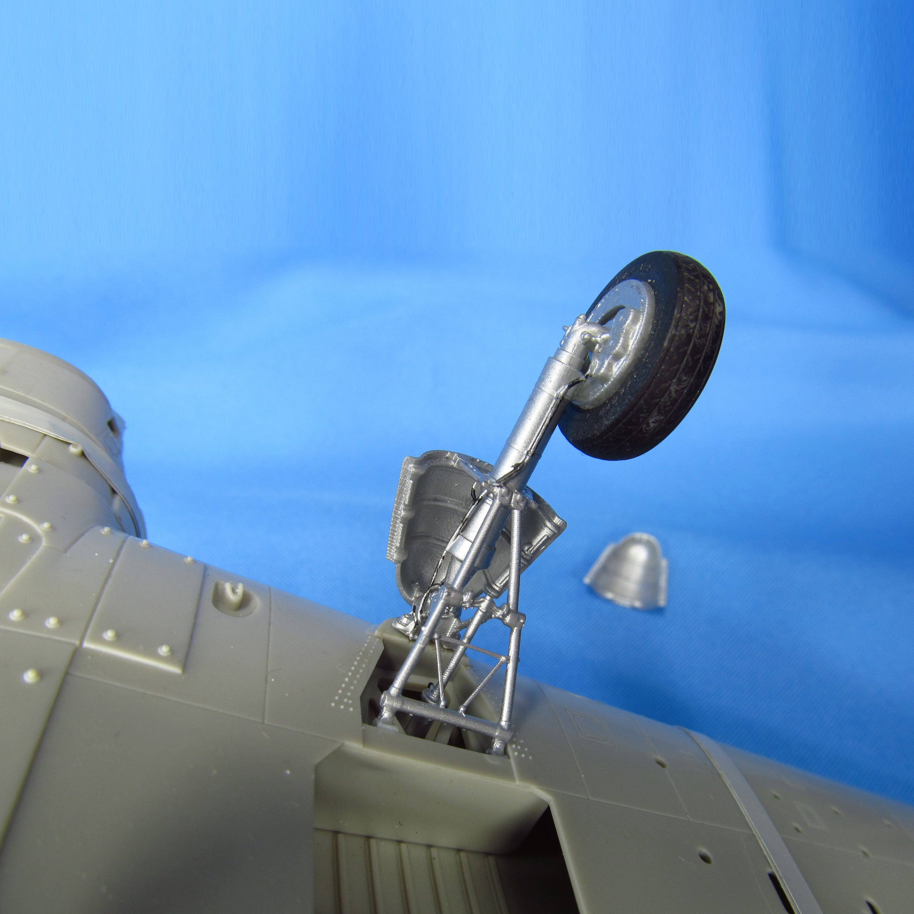 A-1 Skyraider, Landing Gears, Wheels (for Tamiya) Scale 1:48 Metallic Details MDR48229