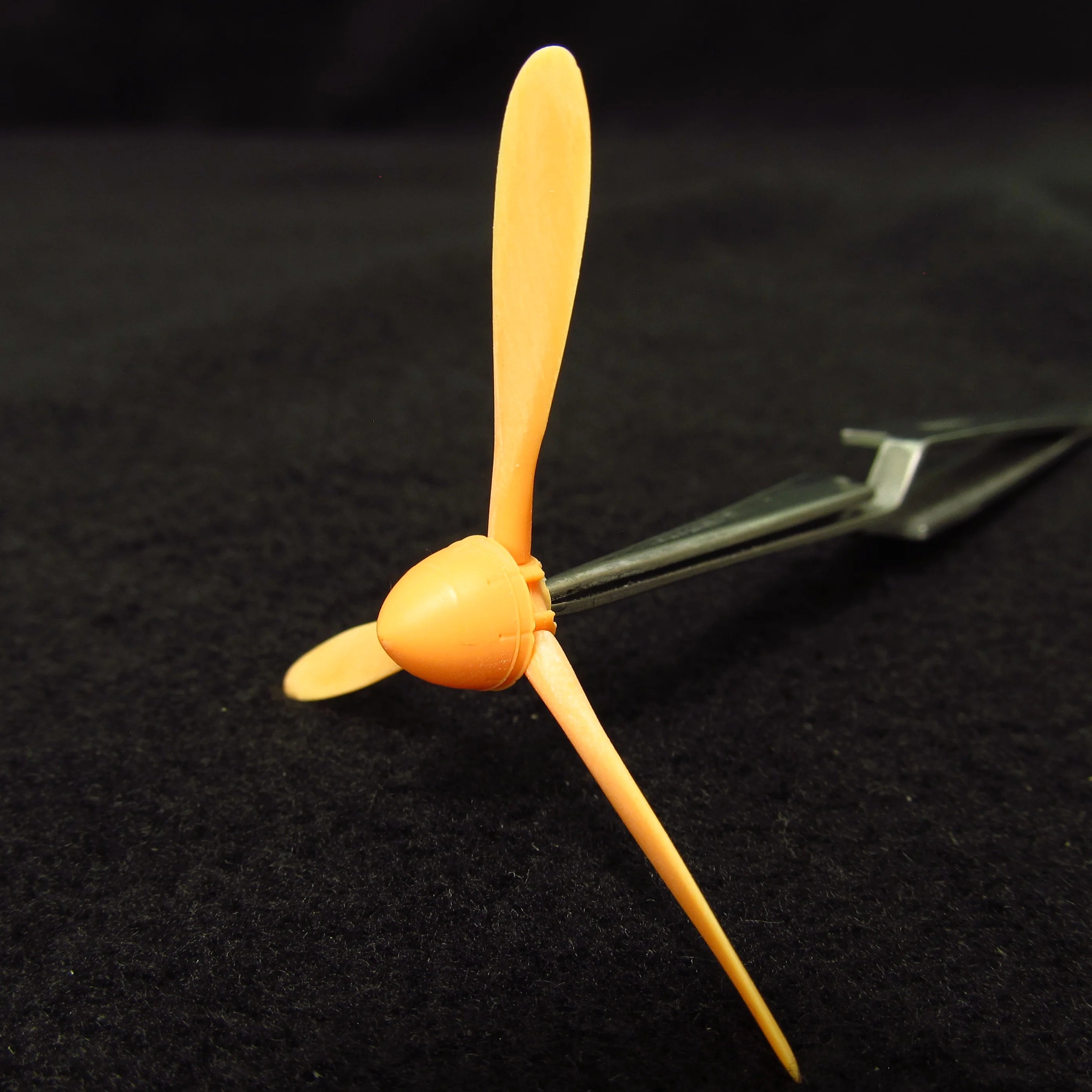 Fiat CR,42 Falco, Propeller set Detailing set (3D-Printed) Scale 1:48 (Recommended for kit: Italeri) Metallic Details MDR48257 - For Aircraft Model Kit