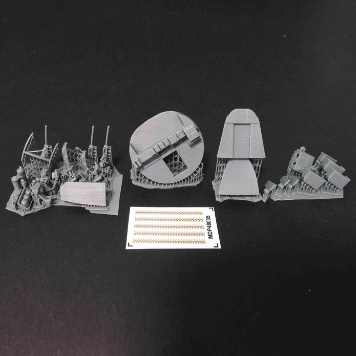 Boeing B-17F Flying Fortress Bombardier’s Cockpit (Interior set) (for Monogram) Scale 1:48 Metallic Details MDR48283