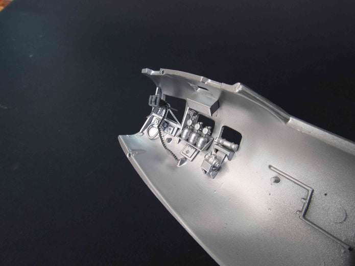 Boeing B-17F Flying Fortress Bombardier’s Cockpit (Interior set) (for Monogram) Scale 1:48 Metallic Details MDR48283