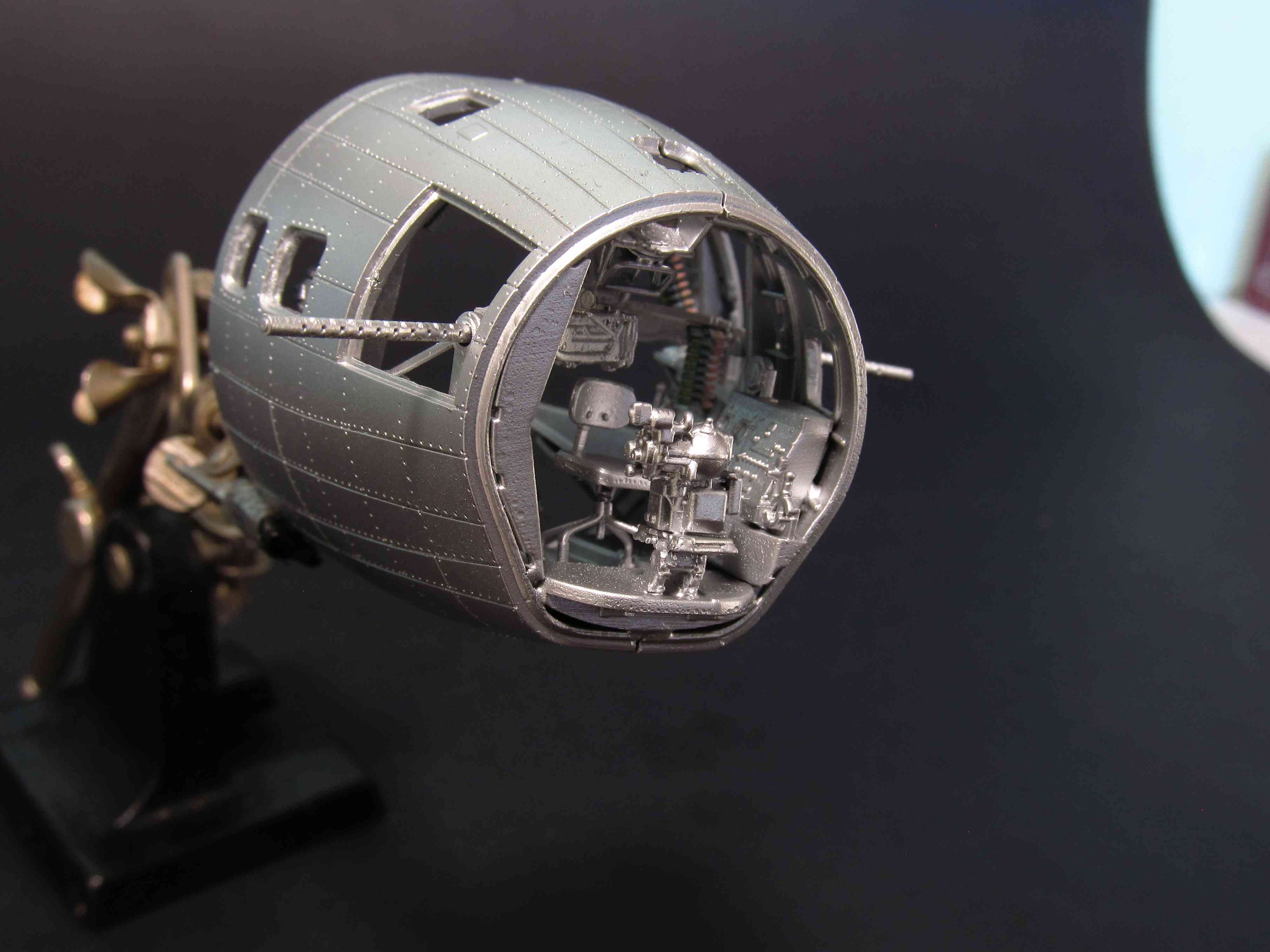Boeing B-17F Flying Fortress Bombardier’s Cockpit (Interior set) (for HK Models) Scale 1:48 Metallic Details MDR48284