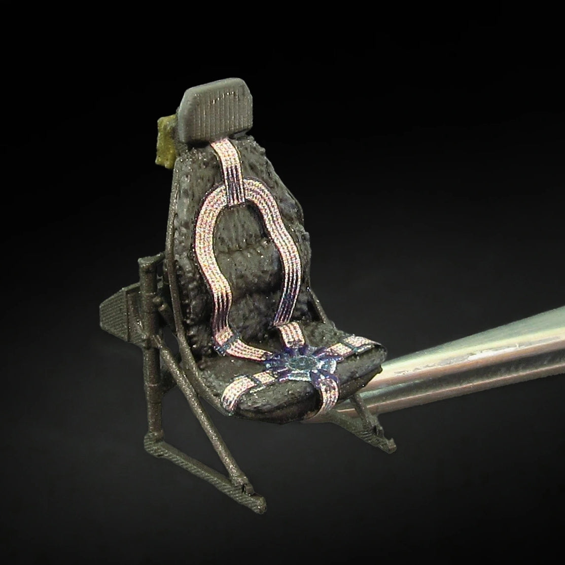 Pilot seats for UH-60, SH-60, MH-60 early Scale 1:48 Metallic Details MDR48290