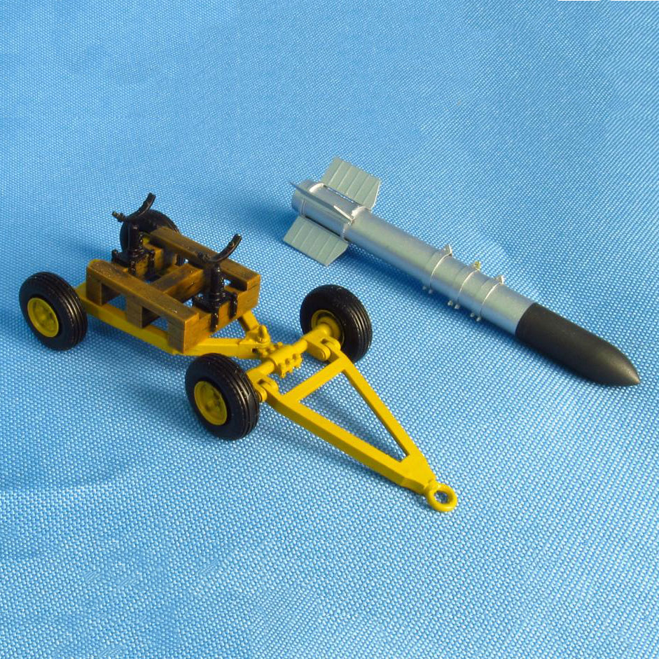 Tiny Tim Rocket with trailer Scale 1:48 Metallic Details MDR4832