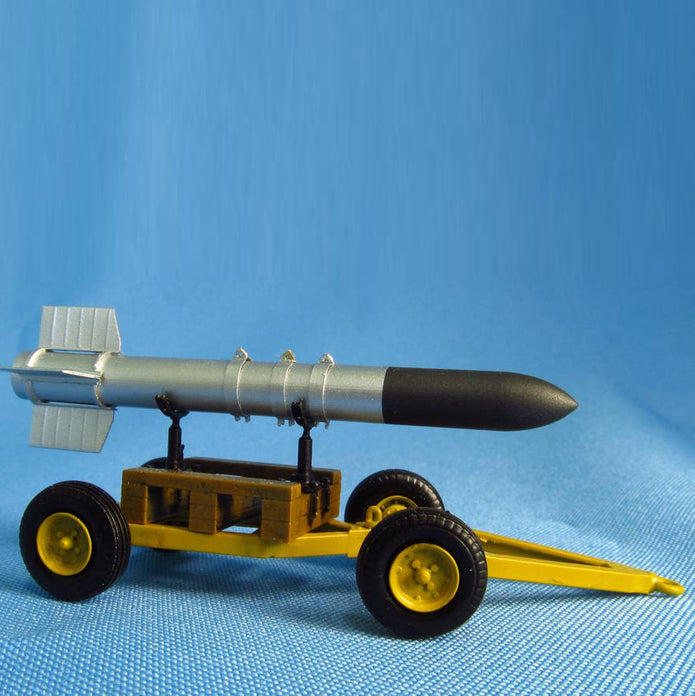 Tiny Tim Rocket with trailer Scale 1:48 Metallic Details MDR4832