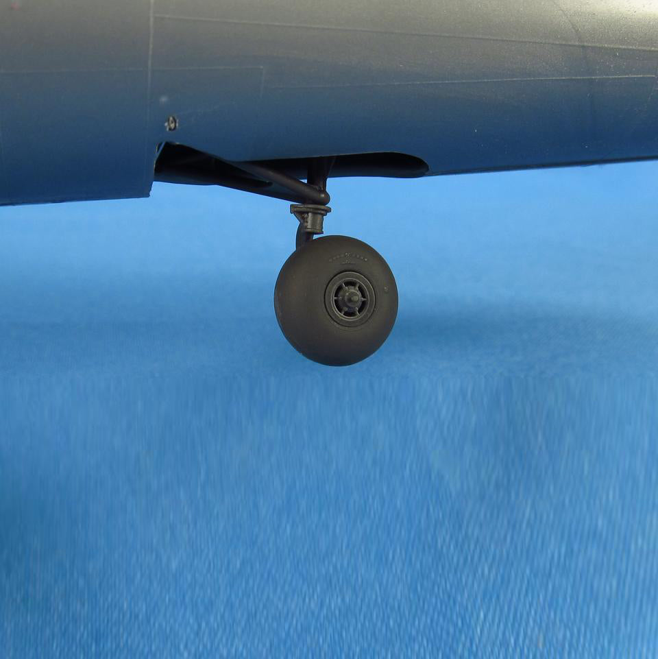 Boeing B-17 Flying Fortress, Wheels with Cover (for Revell/Monogram) Scale 1:48 Metallic Details MDR4865