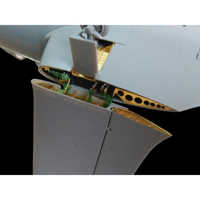 F9F-2 Panther, Wing folding mechanism (for Trumpeter) Scale 1:48 Metallic Details MDR4874