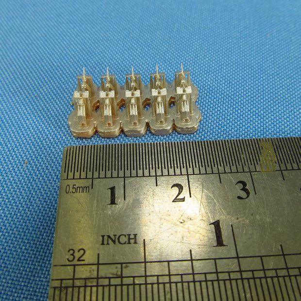 20mm Oerlikon hydraulic mount gun Scale 1:700 Metallic Details MDR70003