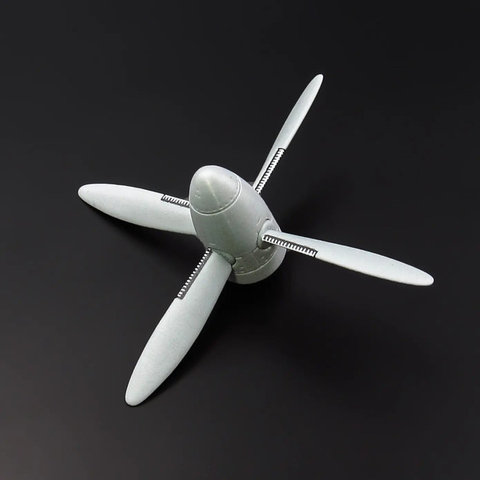 AV-68I airscrew late type for Il-18 and An-12 planes Scale 1:72 Metallic Details MDR72123