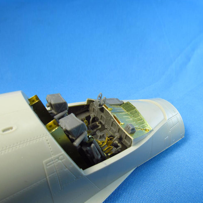 Cockpit set and Seats for aircraft model Sukhoi Su-34 Scale 1:72 Metallic Details MDR7235