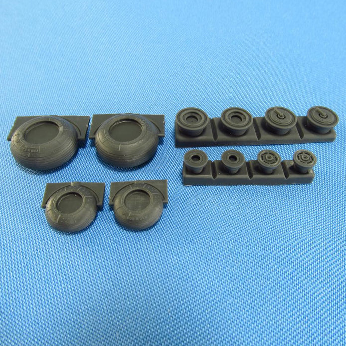 Mil Mi-24/Mi-35 helicopter, Wheels set Scale 1:72 Metallic Details MDR7248