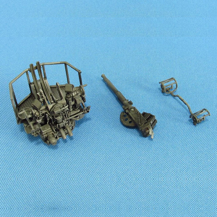 Twin 40 mm Bofors guns Scale 1:72 Metallic Details MDR7252