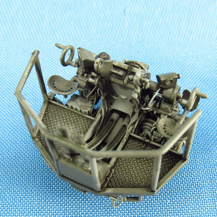 Twin 40 mm Bofors guns Scale 1:72 Metallic Details MDR7252