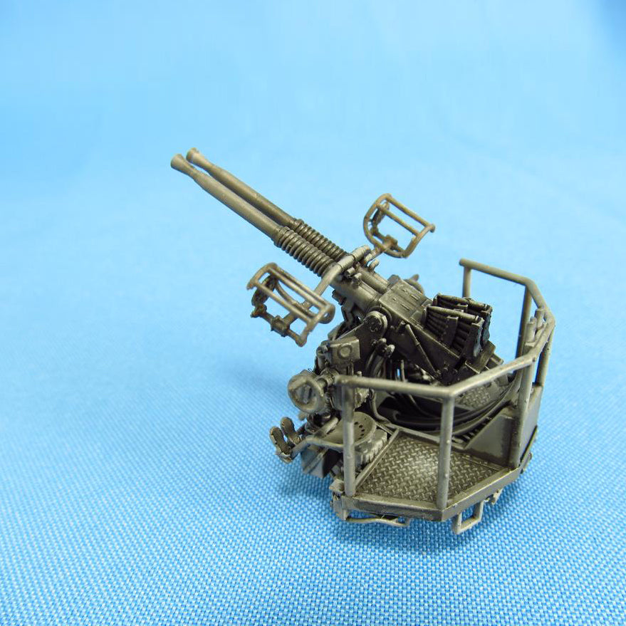 Twin 40 mm Bofors guns Scale 1:72 Metallic Details MDR7252