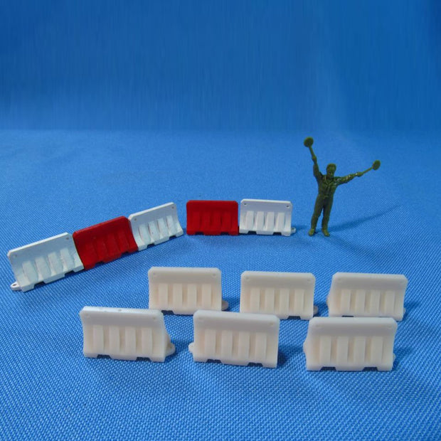 Water Filled Barriers for Dioramas Scale 1:72 Metallic Details MDR7257