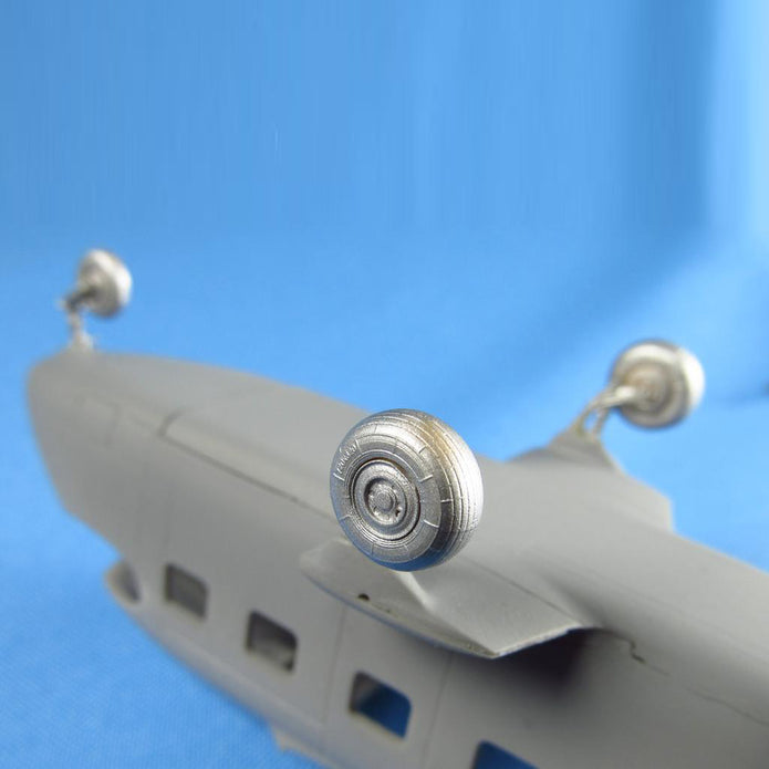 Antonov An-28, Landing Gears with Wheels (for Amodel) Scale 1:72 Metallic Details MDR7268