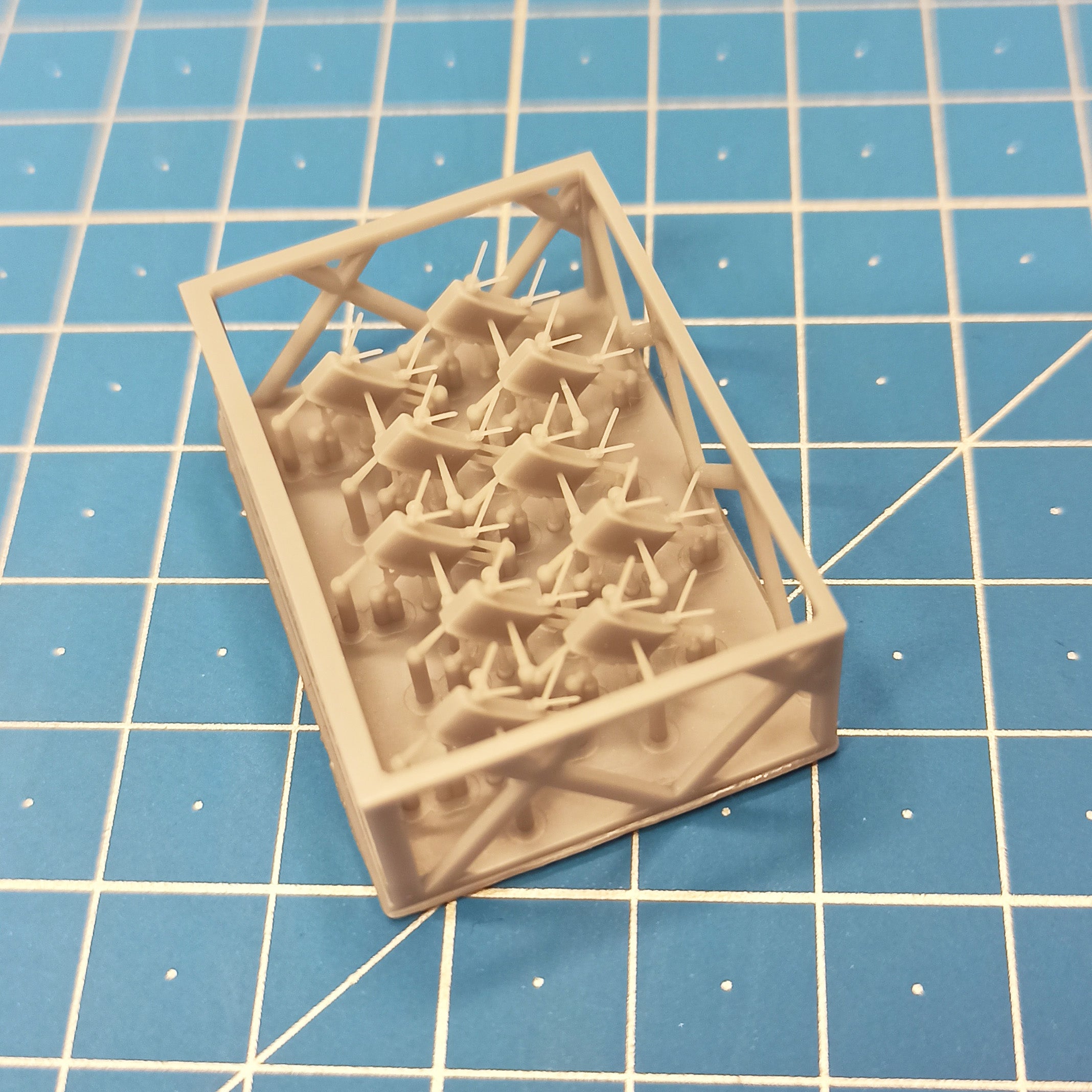 Spalah SP11135 Anti-personnel mines М18А1 (10 pcs) Scale Model Kit 1:35 | Detailed 3D Printed Resin Kit