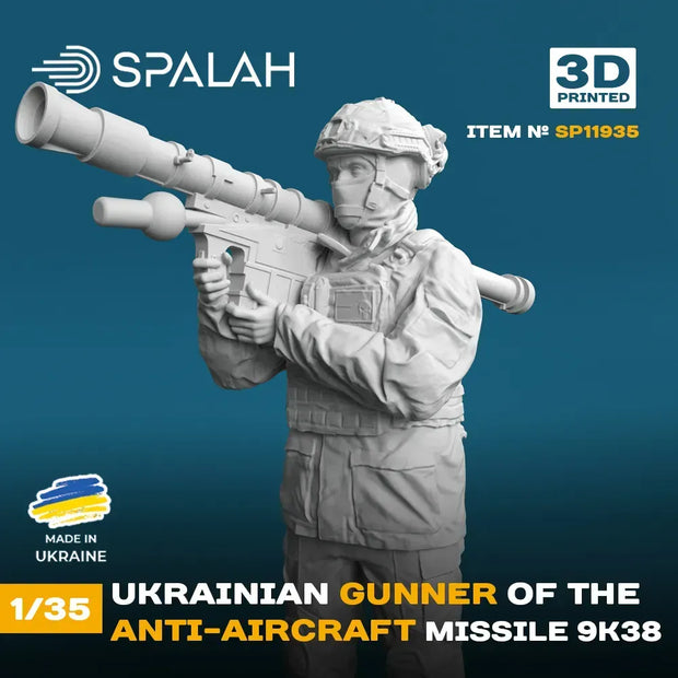 Spalah SP11935 Figure Ukrainian anti-aircraft gunner of the anti-aircraft missile system 9K38 Scale 1:35