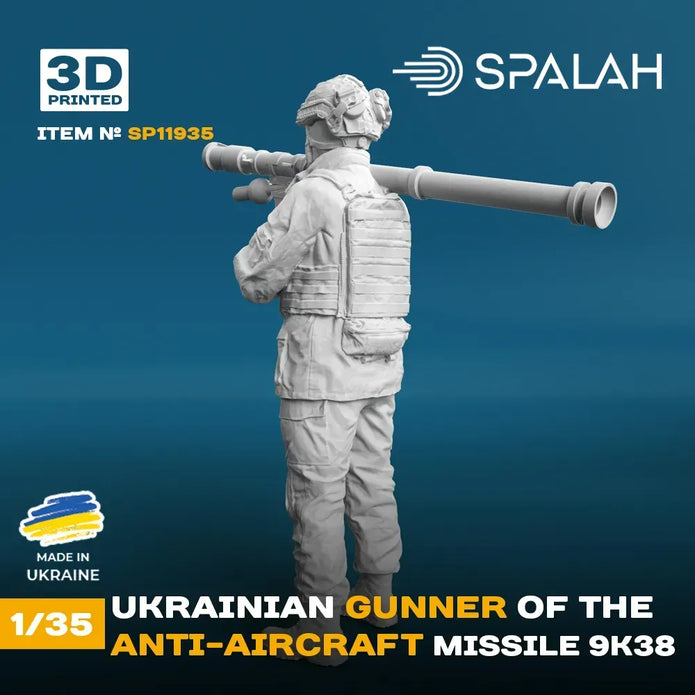 Spalah SP11935 Figure Ukrainian anti-aircraft gunner of the anti-aircraft missile system 9K38 Scale 1:35