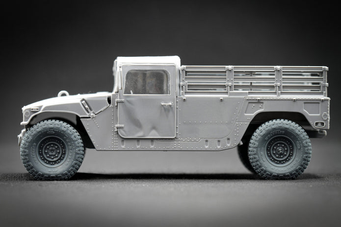 HMMWV MT/R 24-bolt Sagged Wheel Set (for Academy, ICM, Universal) 1:35 Scale X WM 35001S