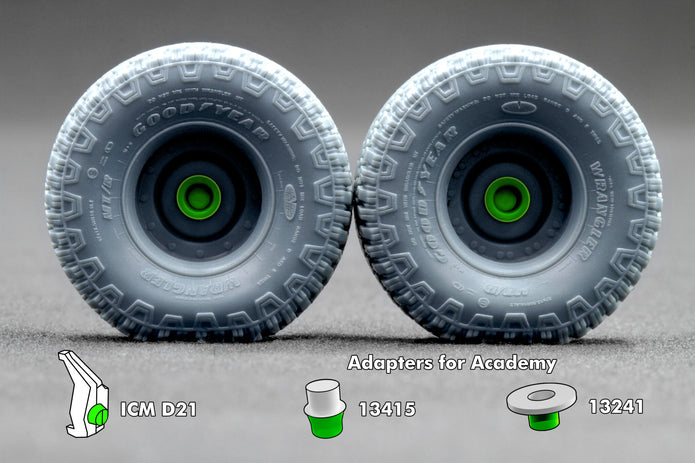 HMMWV MT/R 12-bolt Sagged Wheel Set (for Academy, ICM, Universal) 1:35 Scale X WM 35002S