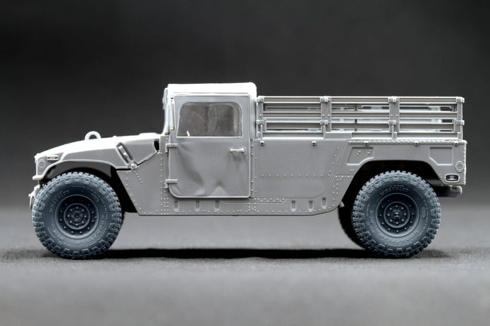 HMMWV MT/R 12-bolt Ordinary Wheel Set (for Academy, ICM, Universal) 1:35 Scale X WM 35002