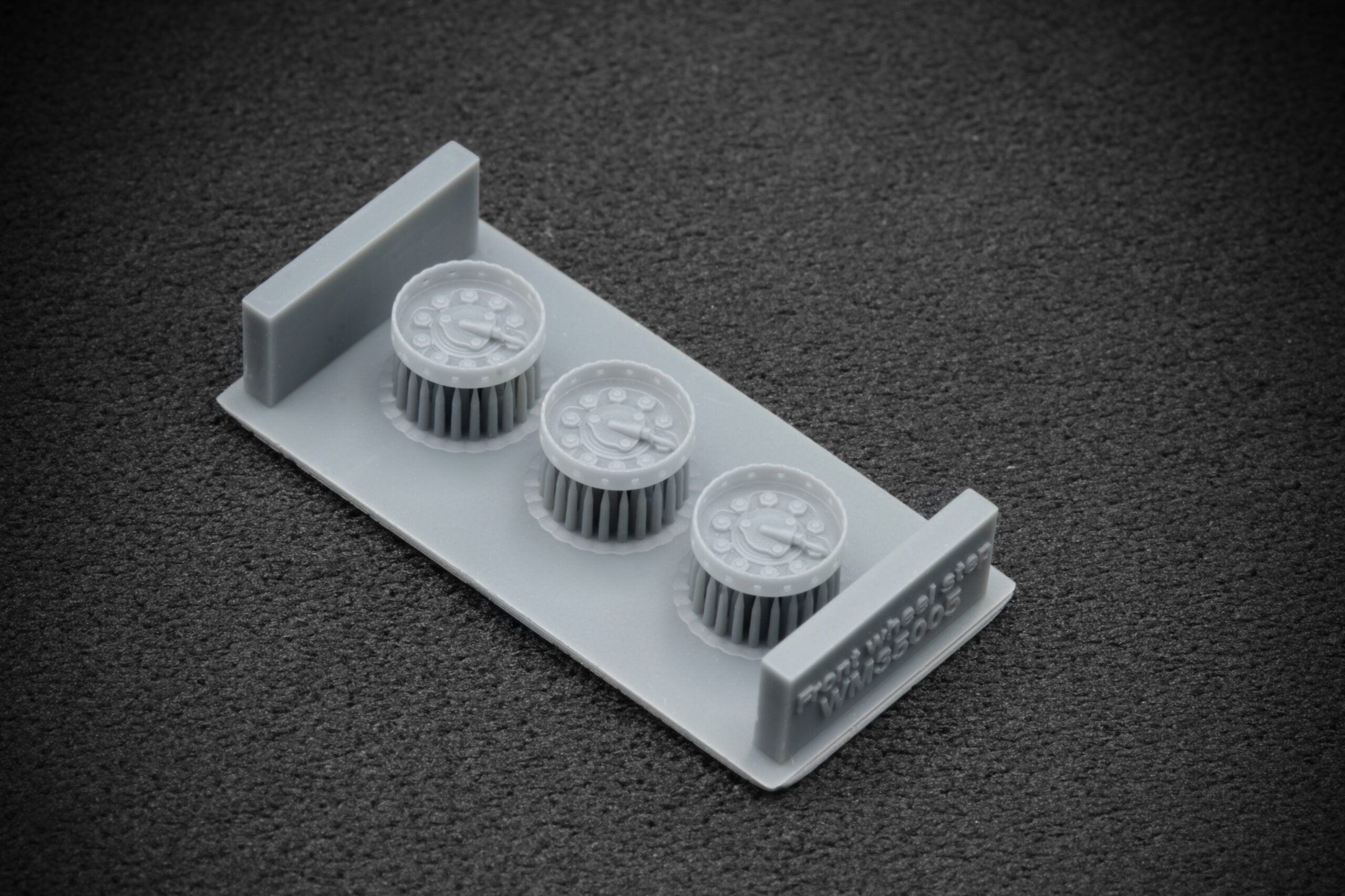 GAZ-66 Sagged Wheel Set (for Trumpeter model kit) 1:35 Scale X WM 35005S