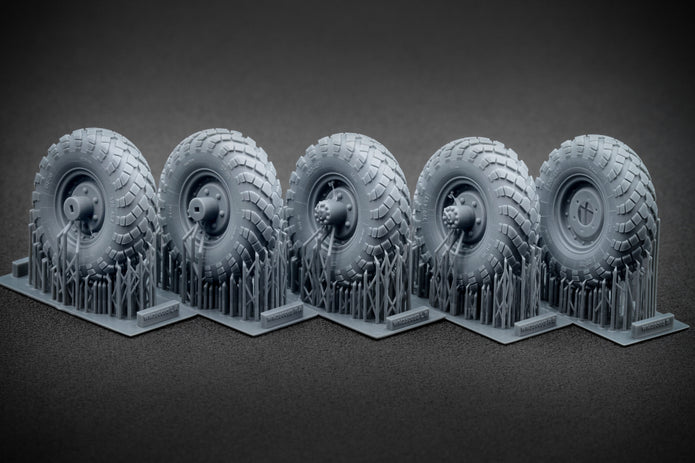 GAZ-66 Sagged Wheel Set (for Trumpeter model kit) 1:35 Scale X WM 35005S