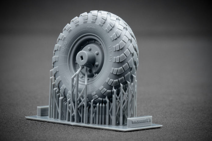 GAZ-66 Sagged Wheel Set (for Trumpeter model kit) 1:35 Scale X WM 35005S
