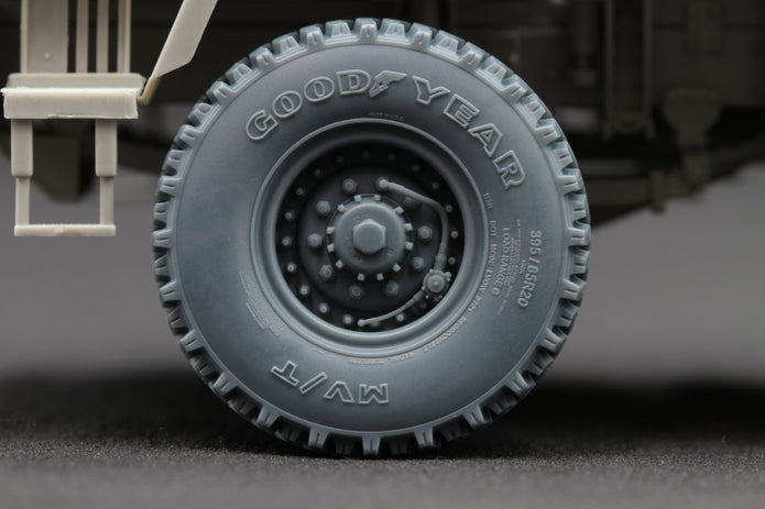 HIMARS Ordinary Wheel Set with CTIS for Trumpeter (for Trumpeter model kit) 1:35 Scale X WM 35012